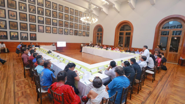 Convergen Gobierno estatal y organizaciones sociales en la búsqueda de paz y desarrollo para Oaxaca