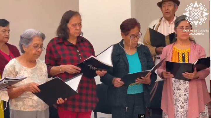 Voces en un solo canto, la alegría en la Casa de Cultura Oaxaqueña