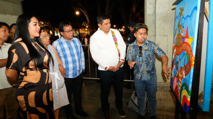 La grandeza de la Guelaguetza plasmada entre lienzos, texturas y colores