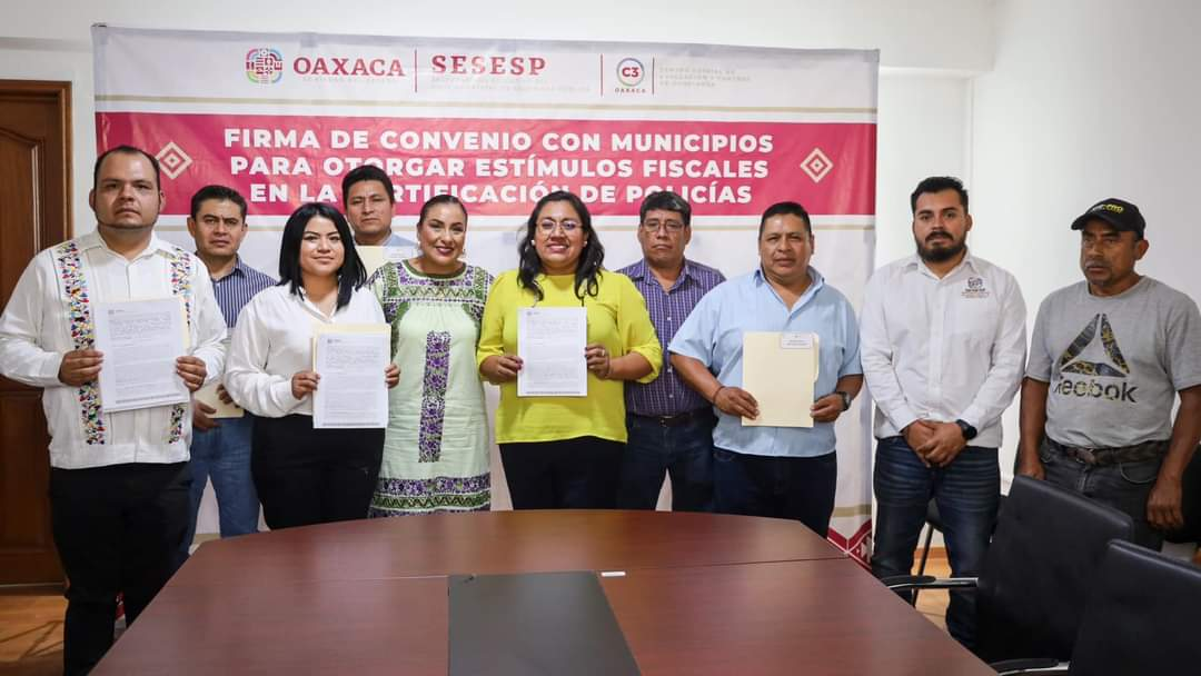 Impulsa Gobierno de Oaxaca certificación de policías municipales