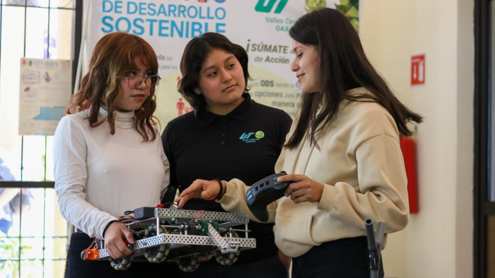 Amplía UTVCO experiencias educativas con modelo transformador