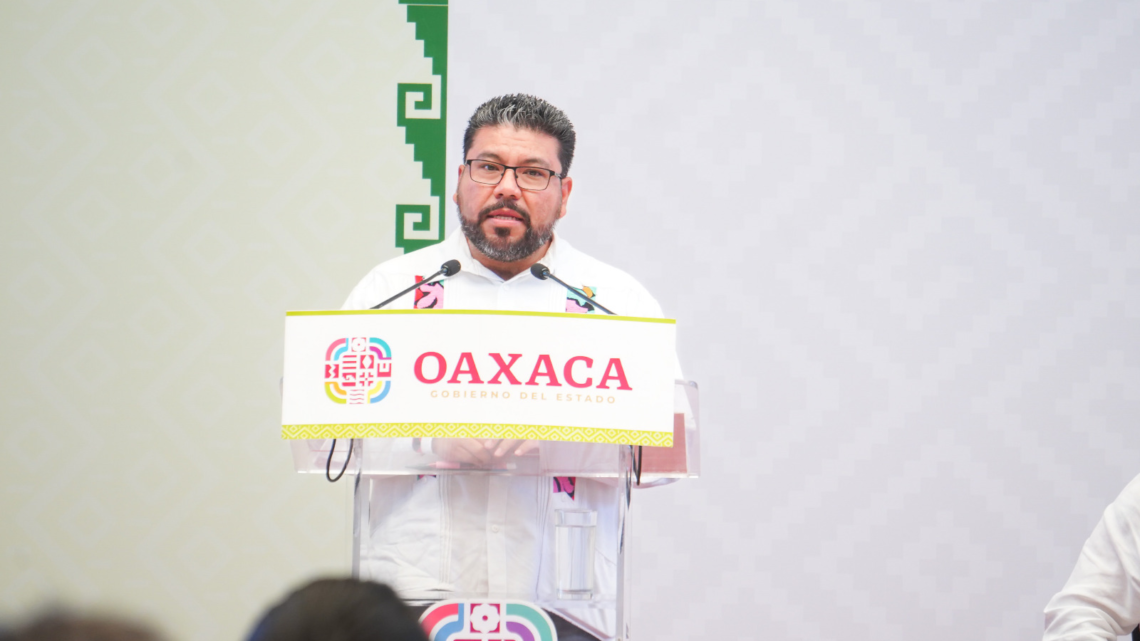 Gobiernos de Oaxaca y Chiapas brindan certeza jurídica a poblaciones