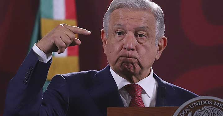 La salud de AMLO pende de un hilo  .ARENA POLÍTICA POR: MARIO CASTELLANOS