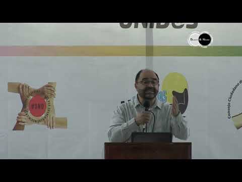 El Senador Emilio Álvarez Icaza emite Conferencia en Oaxaca