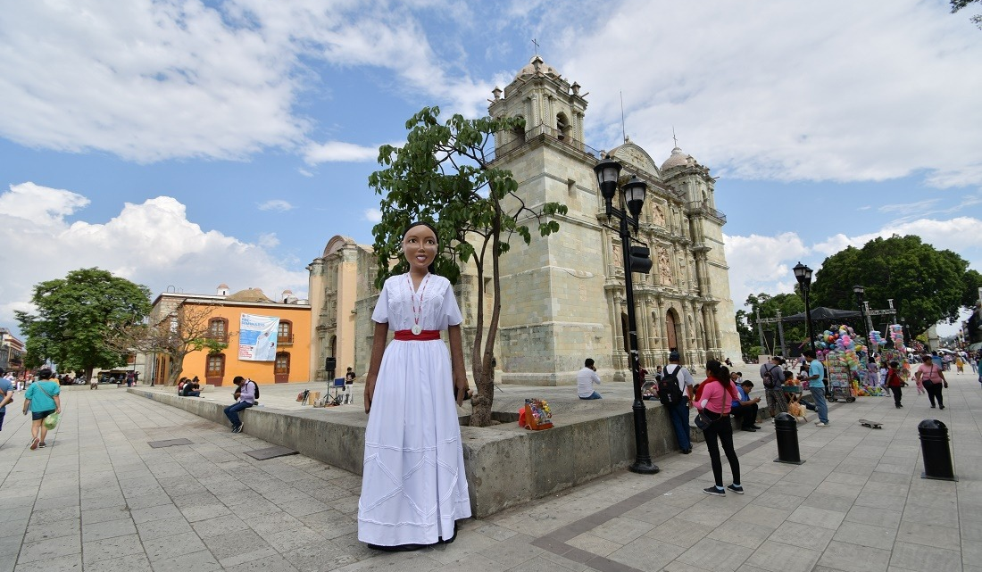 Oaxaqueñas y oaxaqueños somos dignos, alegres, trabajadores y gigantes: Tonatiuh Estrada