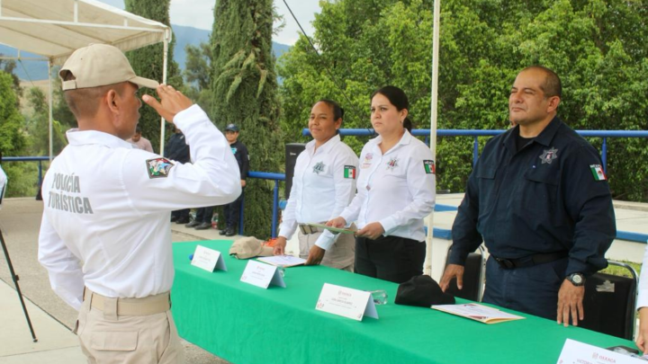 Capacita SSPC a elementos de Policía Turística en nado y rescate