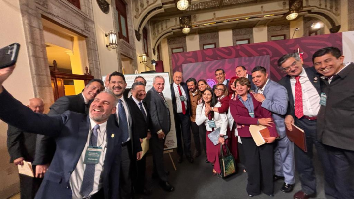 Abona Gobierno de Oaxaca a la universalidad del derecho a la salud