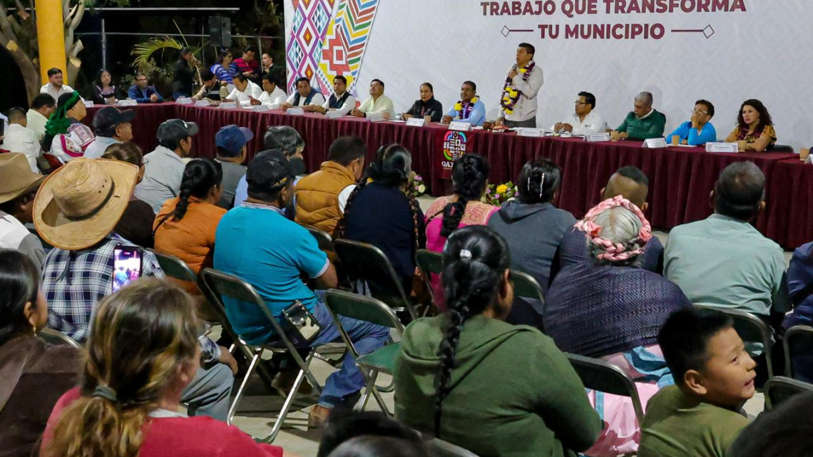 Lleva Gobierno de Oaxaca más de 12 mdp para beneficio de Santa Lucía Ocotlán